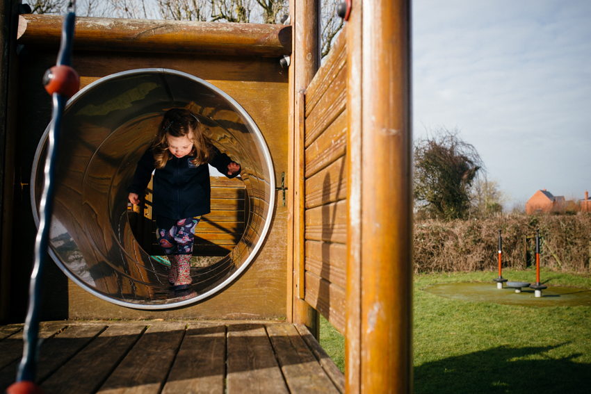 chloelodge_tunnel light_England wk7