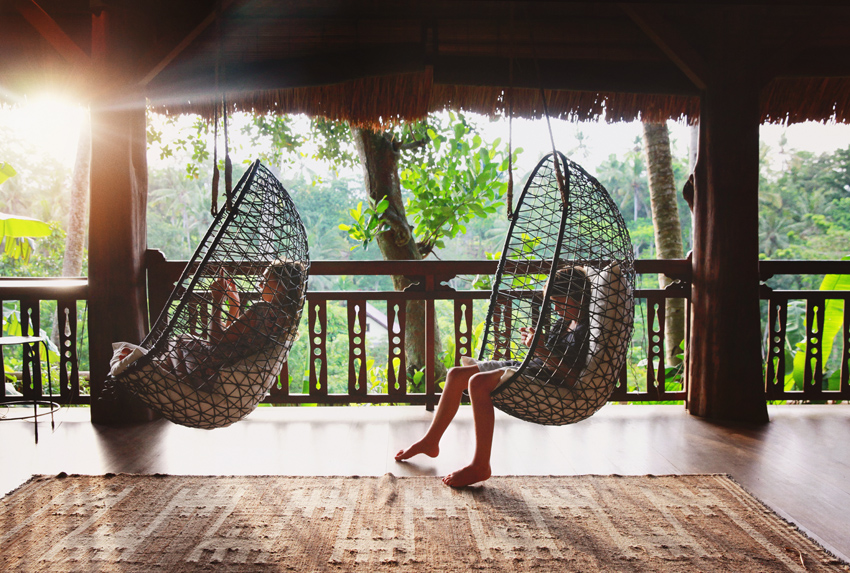 Rowe Timson_Hanging with friends_Ubud Bali