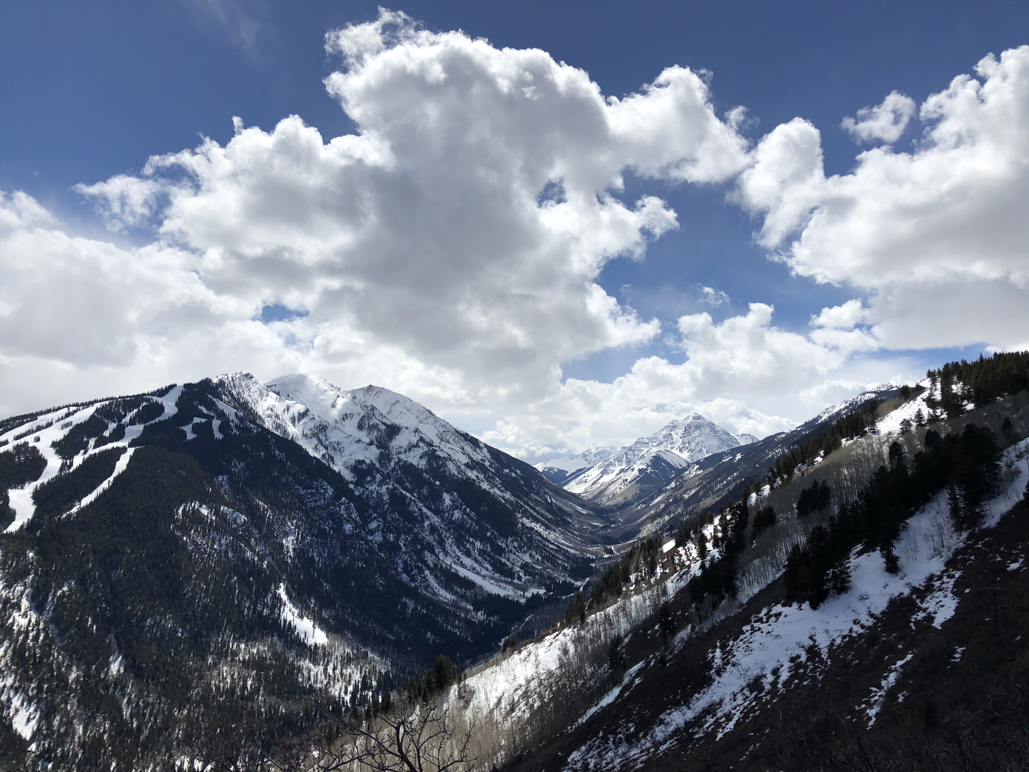 colleen_putman_spring_skiing_aspencolorado