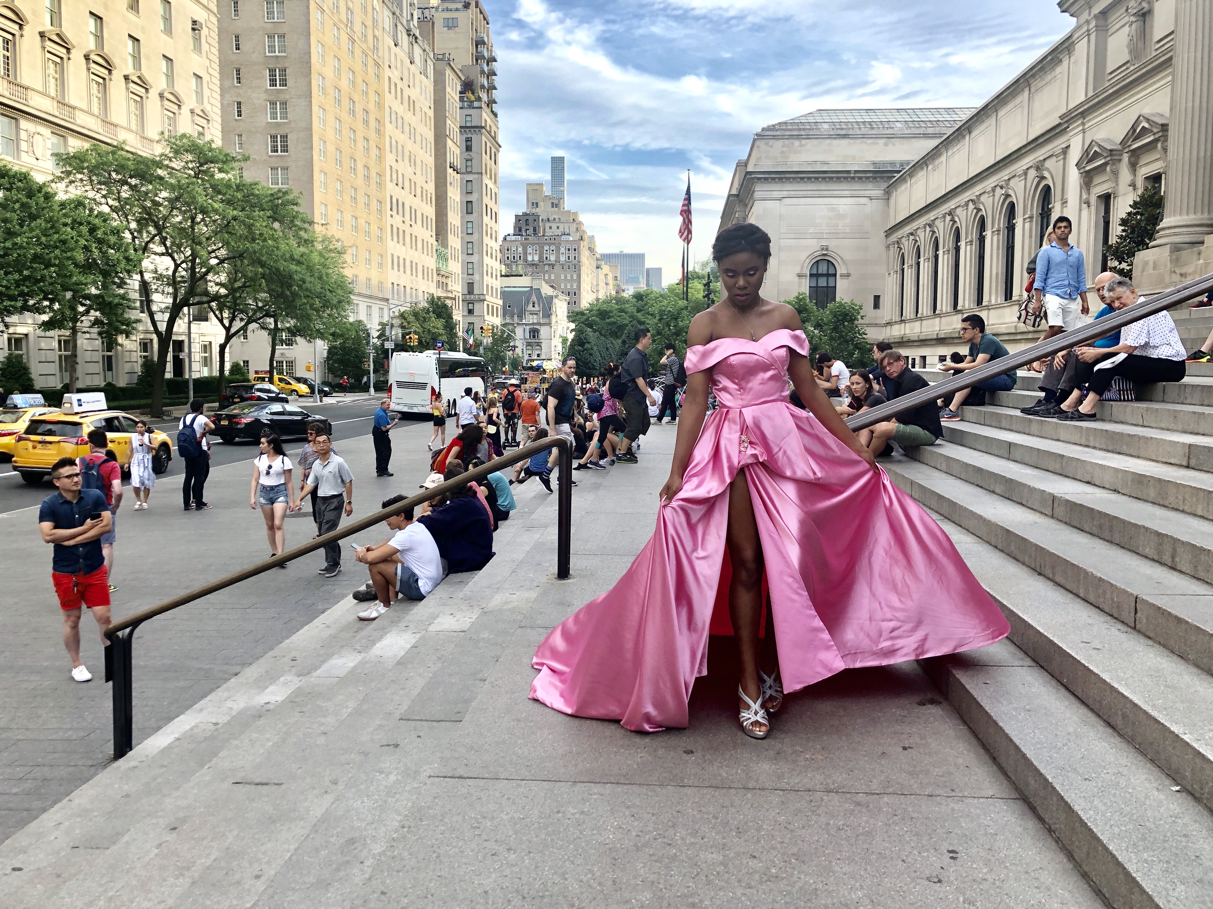 colleen_putman_cinderella_on_the_met_steps_manhattan